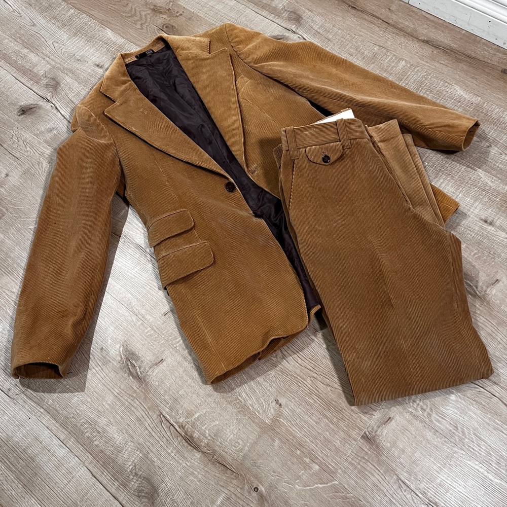 VINTAGE CORNER: Brown Corduroy Blazer and Pants Set - Picture 2 of 11